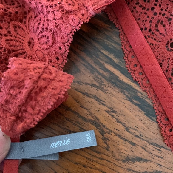 2/$20🍁 AERIE - Deep plunge Halter Bra - Picture 3 of 7